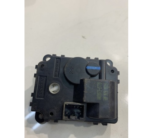 Электропривод заслонки отопителя