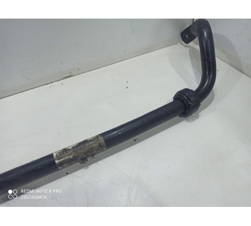 Стабилизатор передний