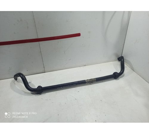 Стабилизатор передний