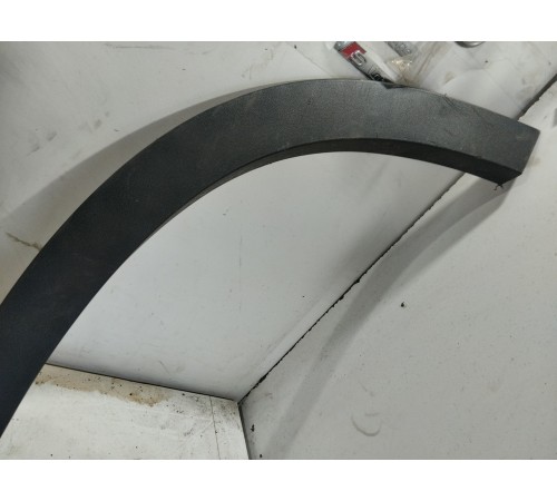 Накладка двери задняя левая