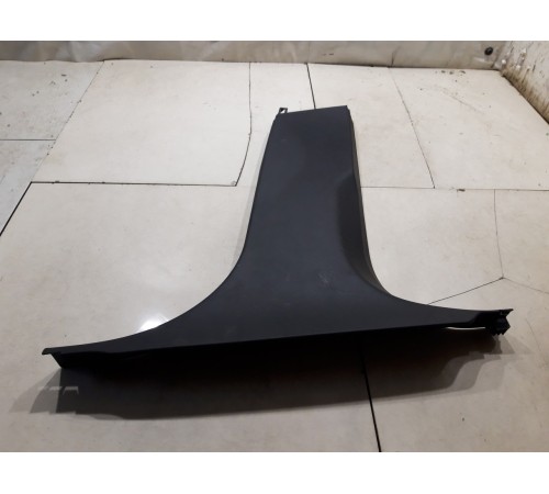 Обшивка центральной стойки(правая нижняя)