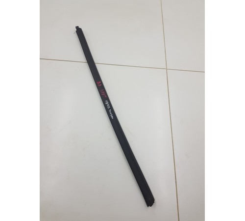 Уплотнитель стекла задний левый внутренний