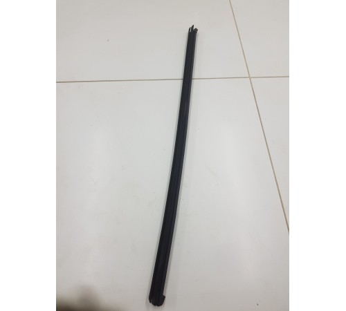 Уплотнитель стекла задний левый внутренний