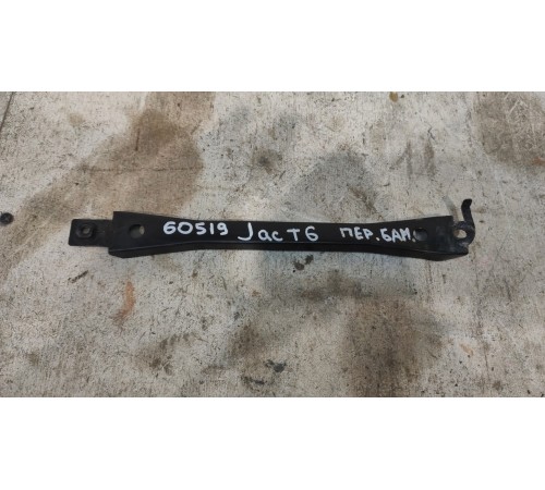 Кронштейн переднего бампера