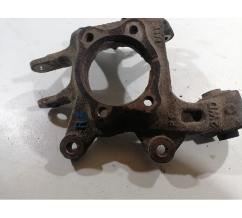 Кулак поворотный задний (правый)