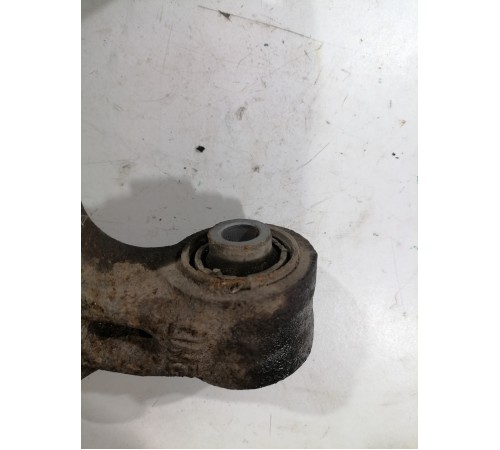 Кулак поворотный задний (правый)