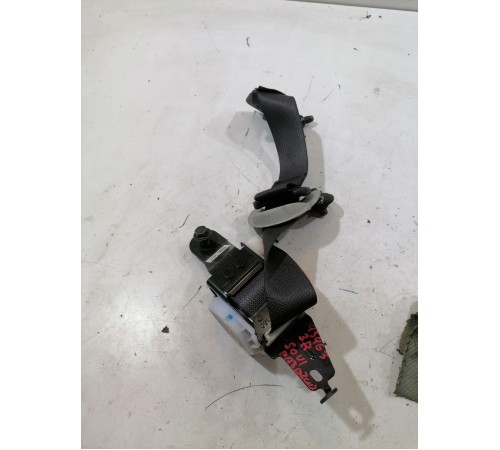 Ремень безопасности задний правый