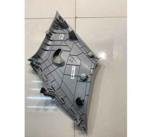 Обшивка стойки (задняя, левая)