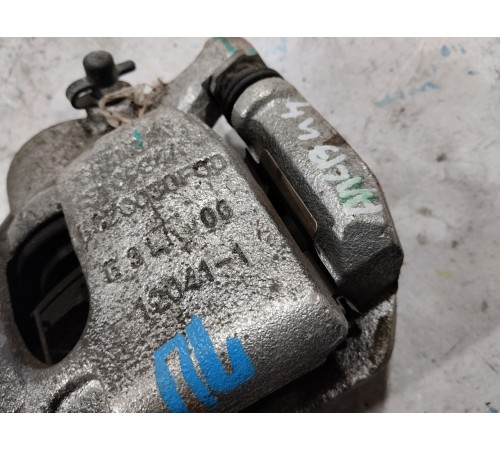 Суппорт тормозной передний левый