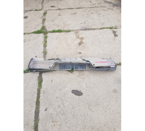 Задний бампер