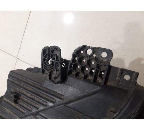 Фара (передняя,правая)