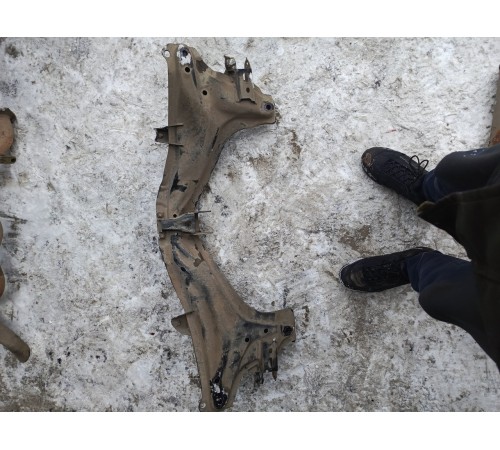 Балка задняя