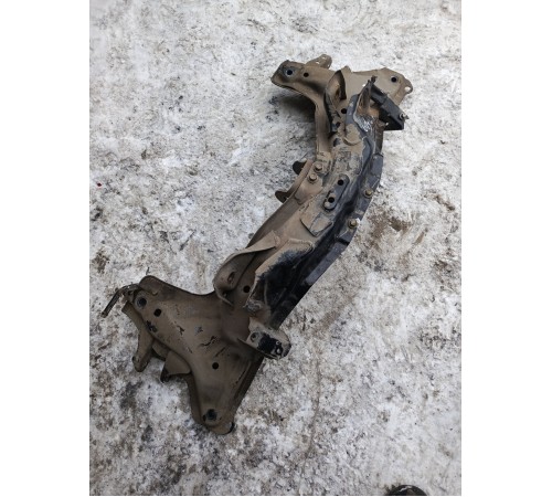 Балка задняя