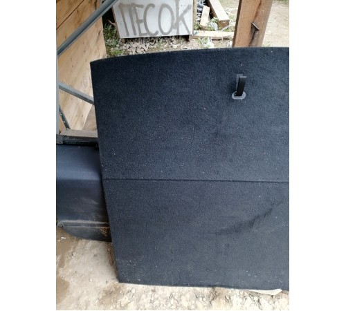 Пол багажника