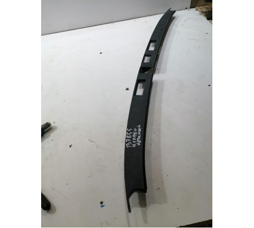 Накладка двери крышки багажника подсветки номера