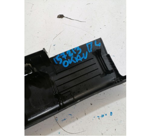 Накладка порога передняя левая