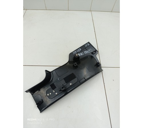 Накладка порога задняя левая