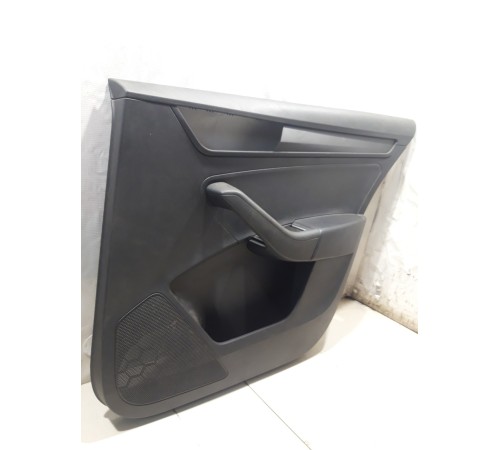 Обшивка двери (задняя правая)