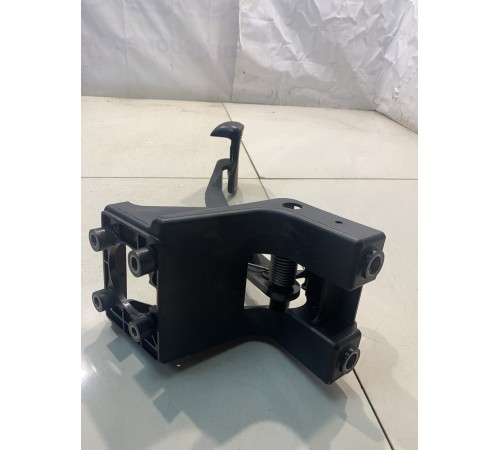 Педаль тормоза