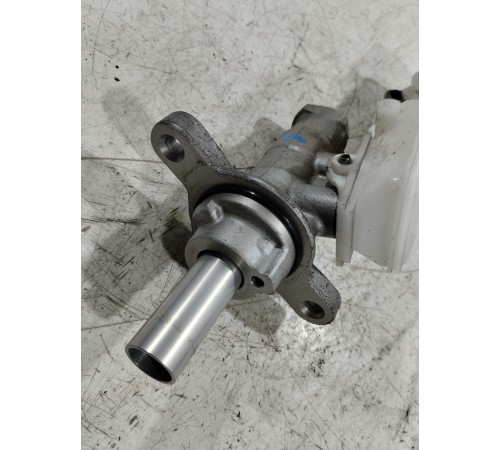 Главный тормозной цилиндр (в сборе)