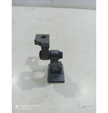 Петля двери задняя левая верхняя