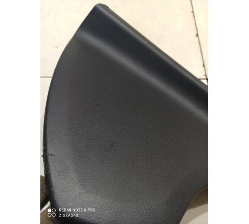 Накладка торпедо(левая)