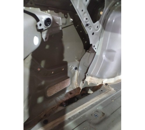 Крыло заднее левое