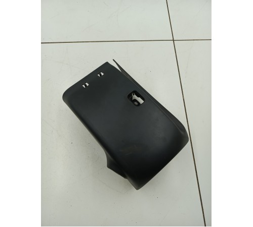 Кожух рулевой колонки нижний