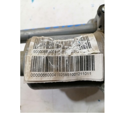 Трапеция стеклоочистителя в сборе