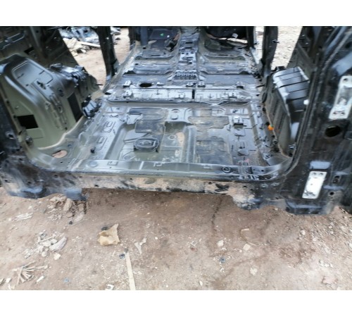 Задняя панель кузова