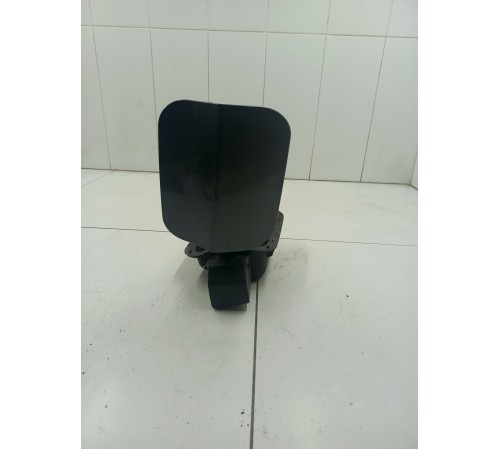 Лючок бензобака