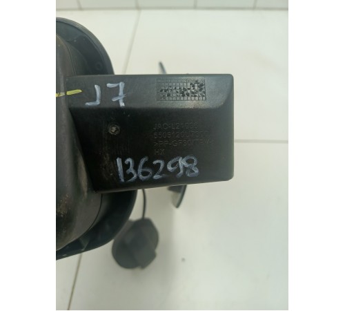 Лючок бензобака