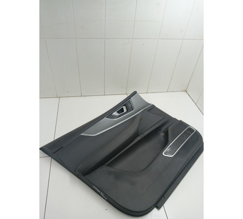 Обшивка передней левой двери