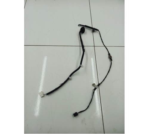 провод заднего бампера