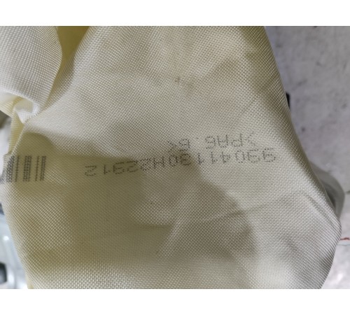 Подушка безопасности переднего пассажира 