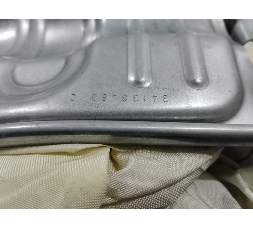 Подушка безопасности переднего пассажира 