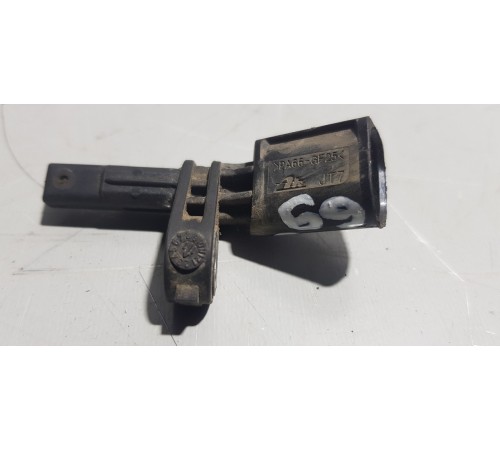 Датчик ABS передний правый