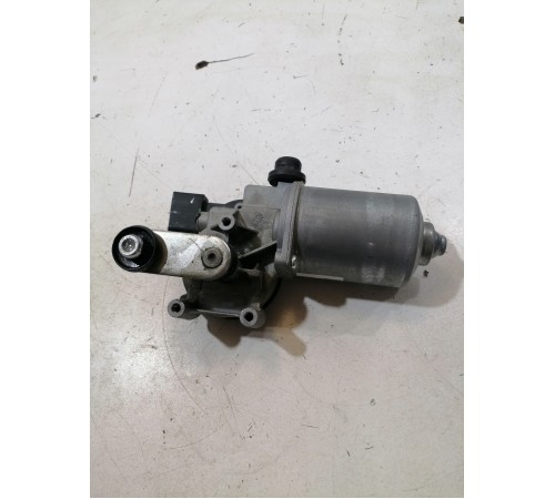 Моторчик стеклоочистителя лобового стекла