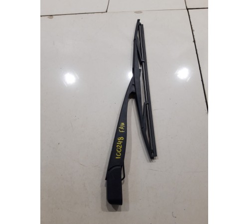 Поводок стеклоочистителя(задний)