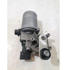 Моторчик стеклоочистителя лобового стекла