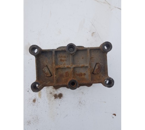 Подушка (опора) двигателя