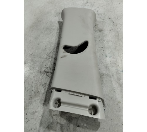 Обшивка центральной стойки левая верхняя