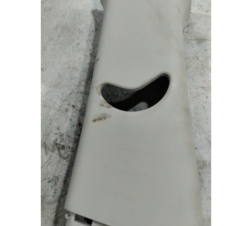 Обшивка центральной стойки левая верхняя