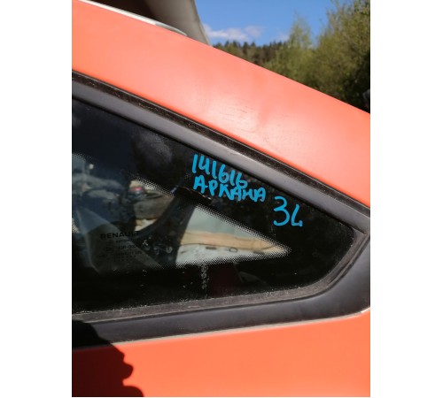 Стекло кузовное глухое заднее левое