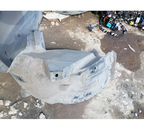 Подкрылок задний правый, локер