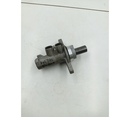 Главный тормозной цилиндр