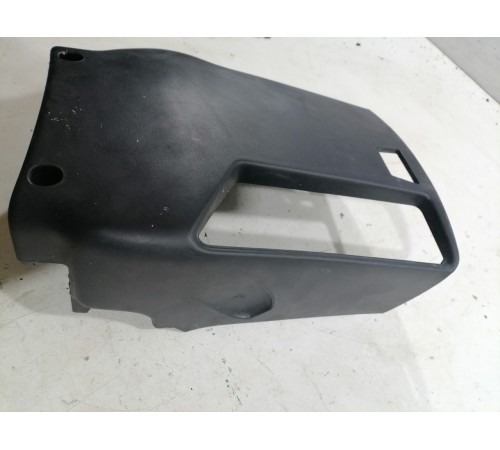 Кожух рулевой колонки