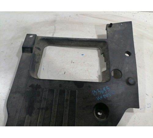 Накладка моторного отсека левая