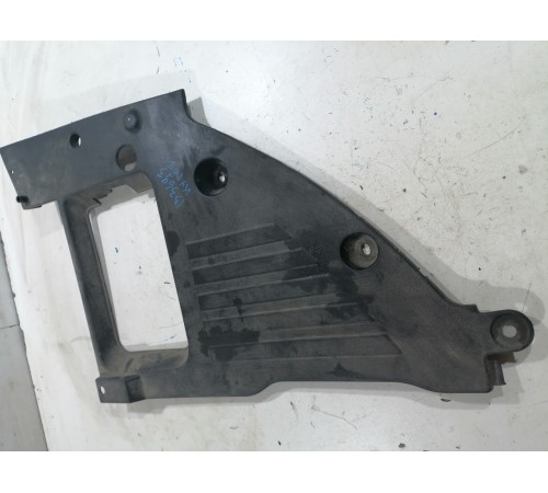 Накладка моторного отсека левая