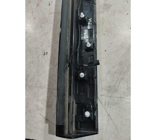 Накладка (молдинг) двери передняя левая нижняя